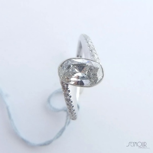 Estate antique unique diamond engagement ring - Picture 3 of 5